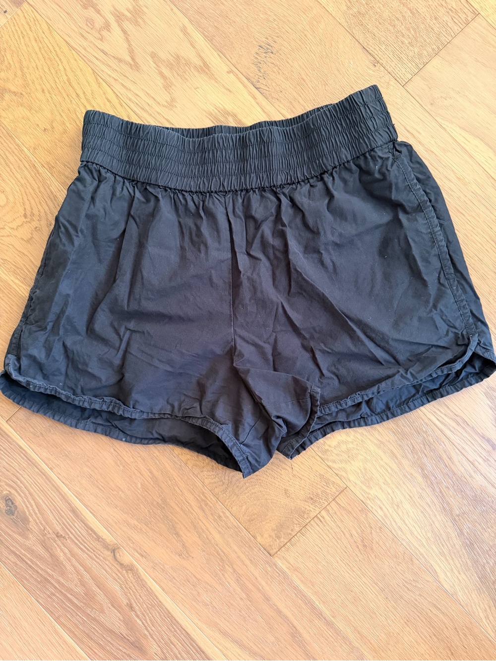 Everlane Black Elastic-Waist Shorts